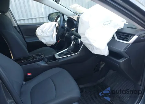 2022 Toyota Rav4 Le z USA, uszkodzony, nr VIN 2T3F1RFV1NW298611